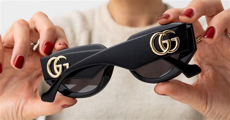 how to tell if you have real gucci sunglasses|authentic Gucci sunglasses case.